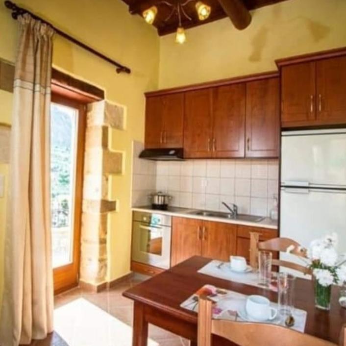 Luxurious Stone Apartment 2 Kerá Extérieur photo
